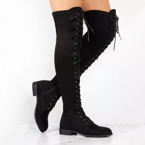 Shoes - 👽Beautuful soft thigh high boots 👽